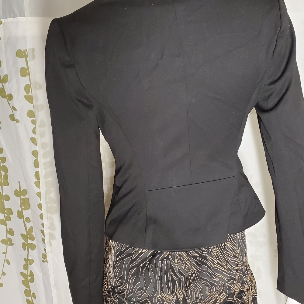 Express Suit, Used In Perfect Condition. Size 4 - image 8